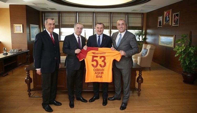 Galatasaray'ın yeni yönetimi hükümete konuk oldu