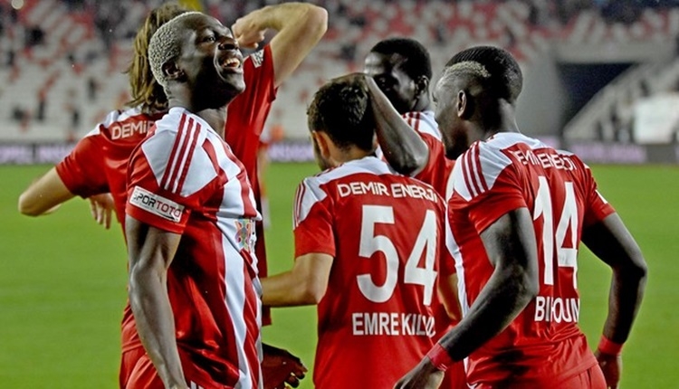 Sivasspor yenilmezlik serisini 5 maça taşıdı