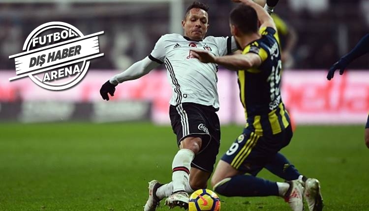Adriano: 'Bayern Münih mağlubiyetini unutturduk'