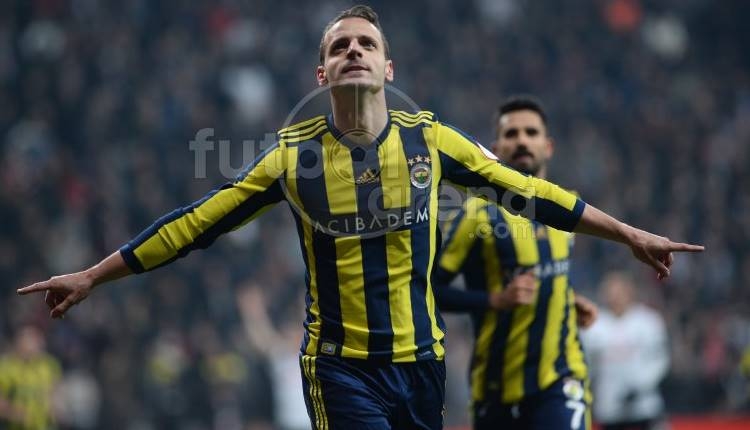 Roberto Soldado'nun Beşiktaş'a attığı gol