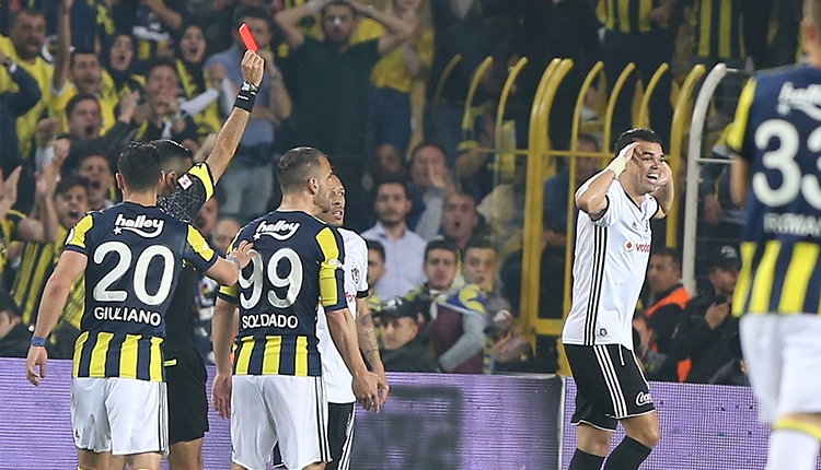 Pepe'nin Fenerbahçe maçında gördüğü kırmızı kart doğru mu? İlk sözler