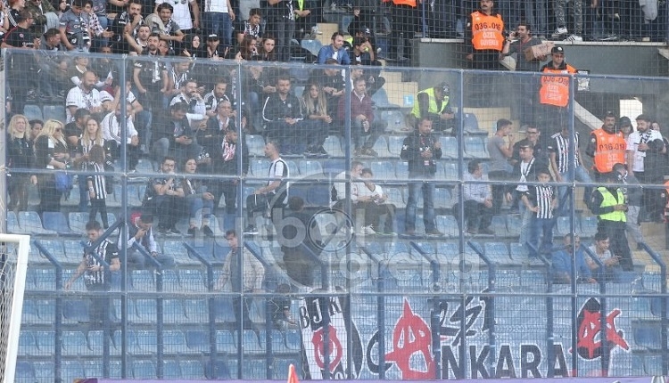 Beşiktaş taraftarlarından Fenerbahçe'ye küfürlü tezahürat
