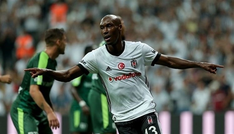 Beşiktaş'tan Atiba'ya 1 yıllık sözleşme teklifi