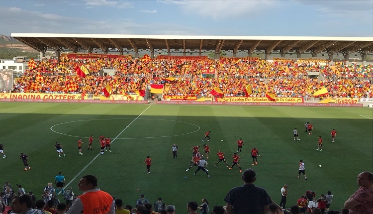 Göztepe'de kaleci Beto Galatasaray maçı öncesi sakatlandı