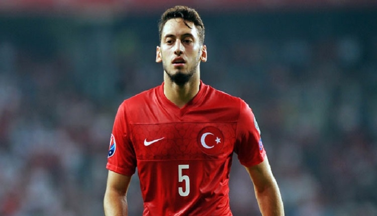 Hakan Çalhanoğlu Milli takım kadrosundan çıkarıldı