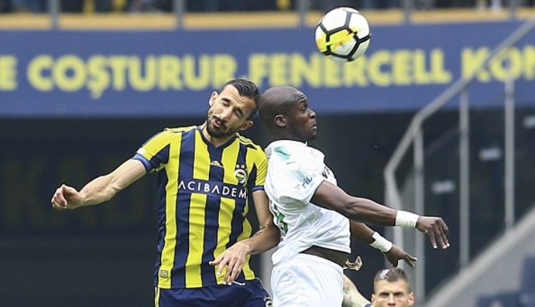 Moussa Sow'dan Fenerbahçe kalesine gol (Moussa Sow'un kendi kalesine attığı gol)