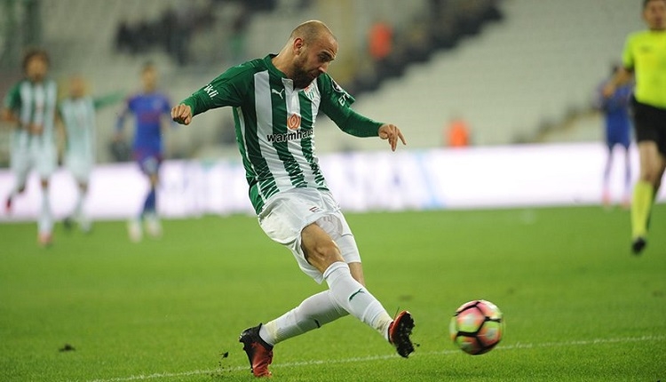 Bursaspor'da Sercan Yıldırım'ın sözleşmesi feshedildi