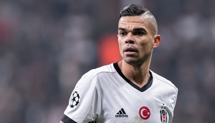 Pepe'ye teklif var mı? Beşiktaş'ta Pepe takımdan ayrılacak mı?