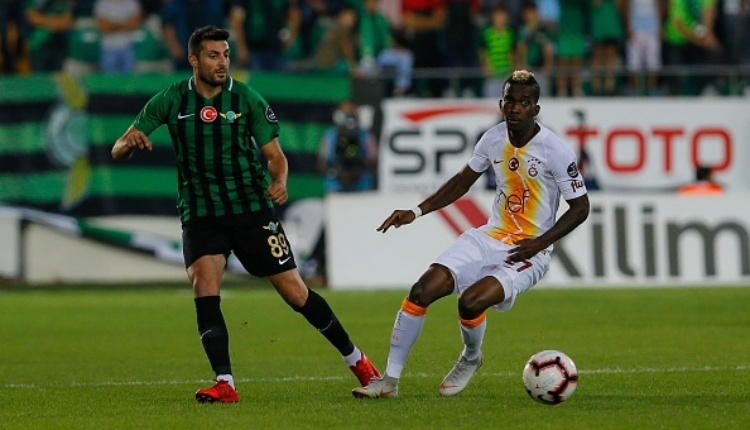 Akhisarspor, Galatasaray maçında ilkleri yaşadı
