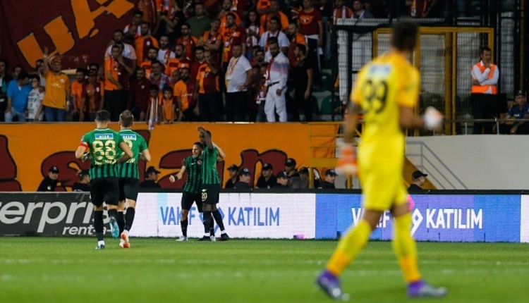 Galatasaray'ın Akhisar maçında penaltı tepkisi