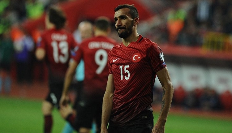 Mehmet Topal Milli takım kadrosundan çıkarıldı