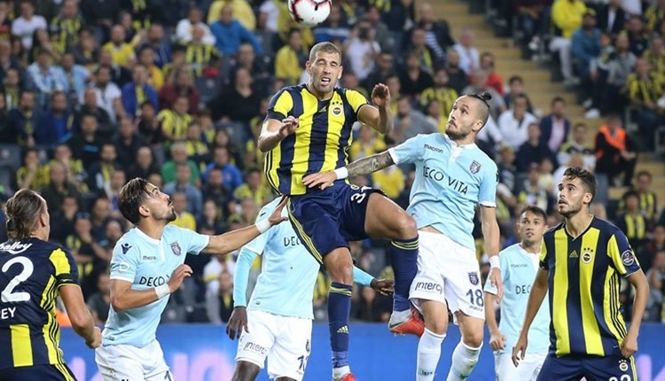 Spor yazarları Fenerbahçe - Başakşehir maçını yazdı