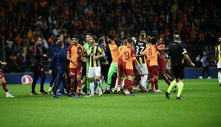 Galatasaraylı 3 oyuncu 4 lig maçı kaçırabilir!