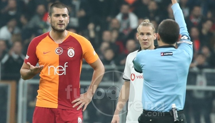 Eren Derdiyok ve Necip Uysal'ın VAR pozisyonu! Penaltı tartışmaları