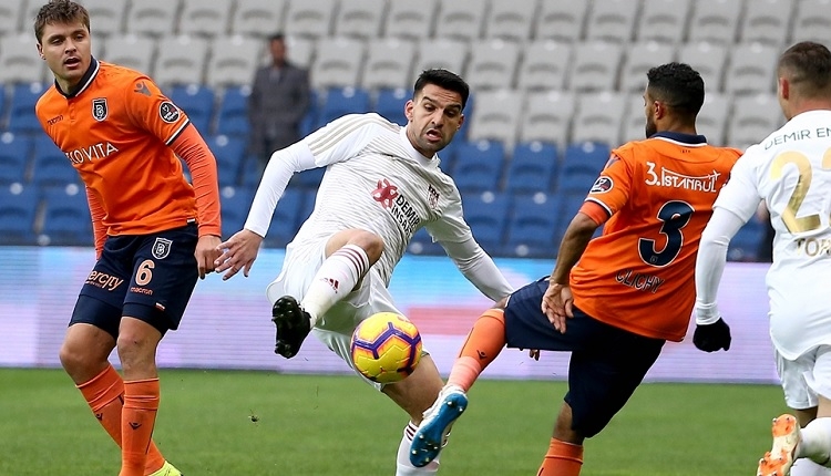 Medipol Başakşehir 0-1 Sivasspor maç özeti ve golleri