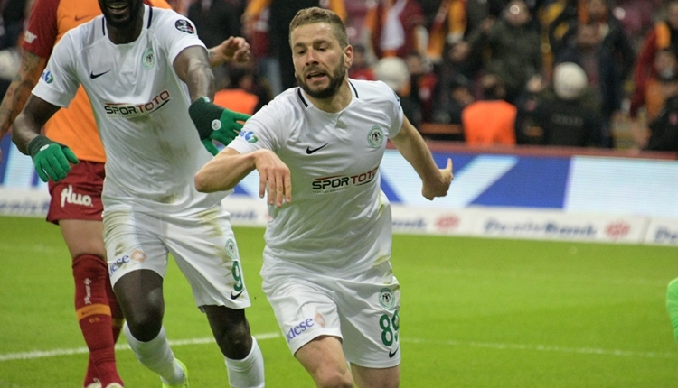 Konyaspor Nejc Skubic ve Deni Milosevic ile sözleşme yeniledi