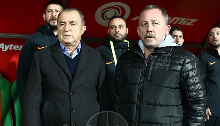 Sergen Yalçın'dan Galatasaray'a gönderme