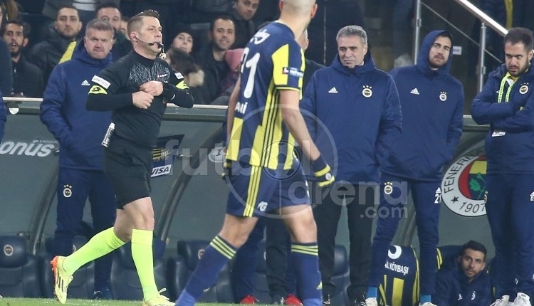 Spor yazarları Fenerbahçe - Konyaspor maçı için neler dedi?
