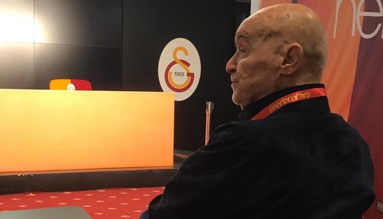 Galatasaray'da Hıncal Uluç sürprizi! Toplantıya katıldı ama