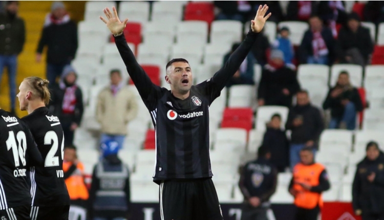 Beşiktaş'ta Galatasaray derbisi öncesinde Burak Yılmaz endişesi