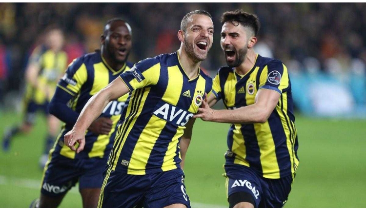 Ersun Yanal, Galatasaray derbisinin ilk 11'ini belirledi (FB Haberleri)