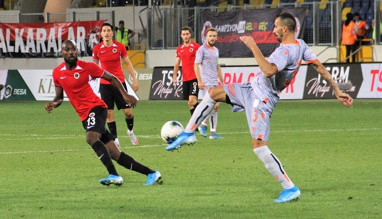 Gençlerbirliği 1-2 Başakşehir maç özeti ve golleri İZLE