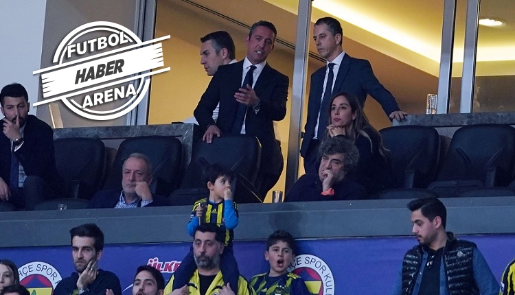 Fenerbahçeli taraftarlardan Ali Koç'a: 