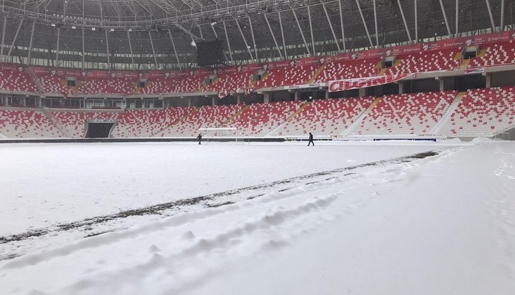 Sivasspor - Antalyaspor maçı ertelenecek mi?