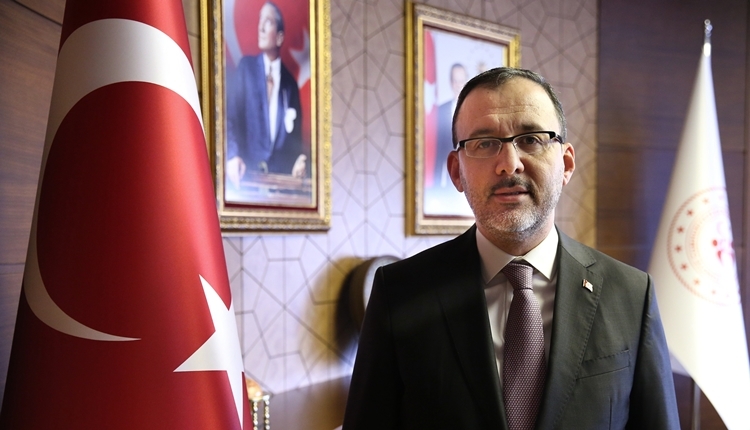 Spor Bakanı Kasapoğlu'dan Fenerbahçe'ye övgüler