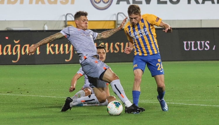 Ankaragücü 1-2 Başakşehir maç özeti ve golleri (İZLE)