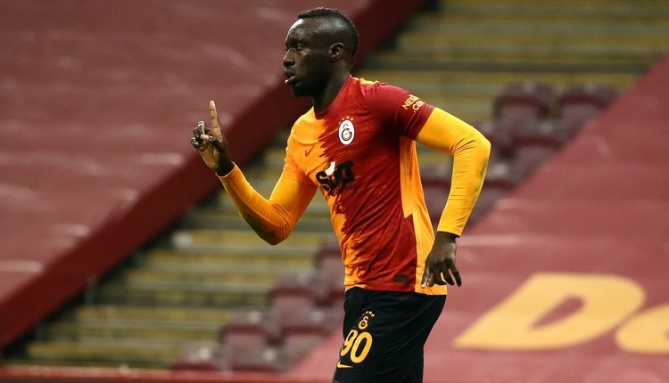 Galatasaray'da Feghouli attırıyor, Diagne atıyor