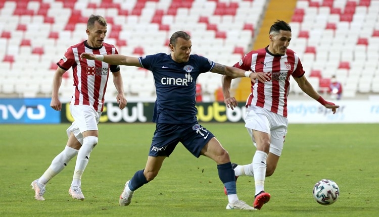Sivasspor, Süper Lig'i 5. sırada bitirdi (UEFA Konferans Ligi fırsatı)
