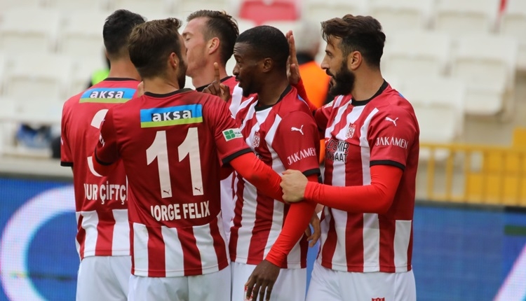 Sivasspor 4-0 Karagümrük maç özeti ve golleri (İZLE)