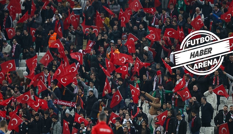 Bursa'da Türkiye - Hırvatistan maçında 