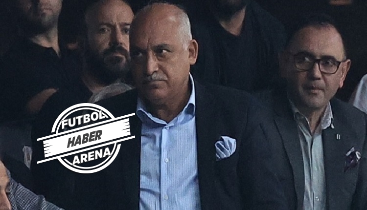 Beşiktaş taraftarlarından tepki! Mehmet Büyükekşi stattan ayrıldı