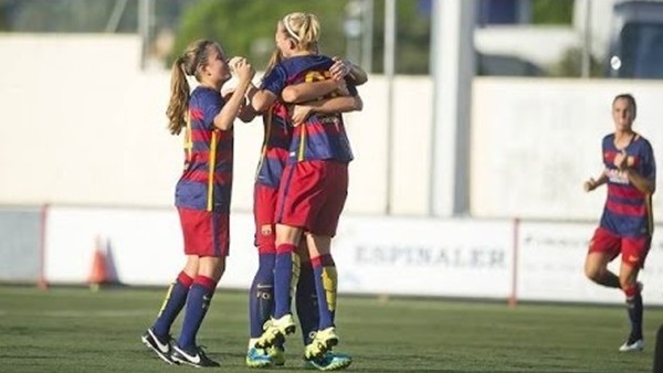 Barcelona kadın futbol takını gol oldu yağdı