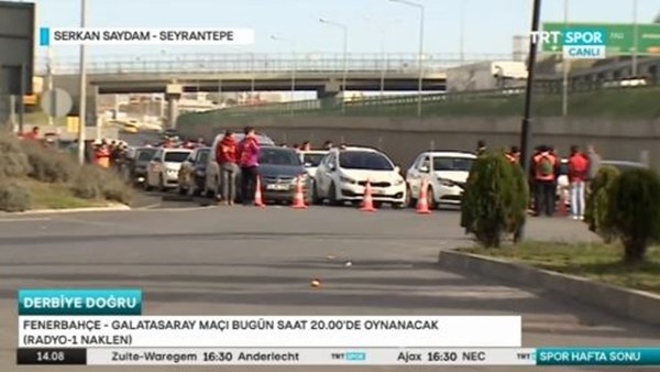 Galatasaray taraftarı Seyrantepe'de toplanmaya devam ediyor