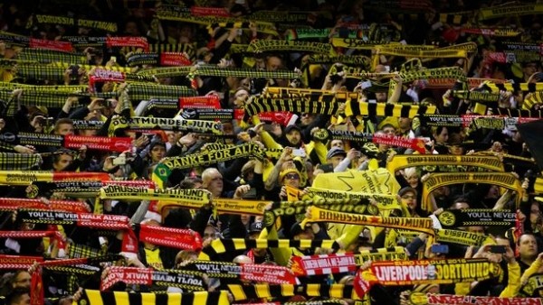 FIFA taraftar ödülü Dortmund ve Liverpool'un