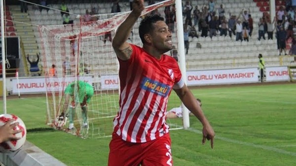 Andre Santos'un Bandırmaspor'a attığı goller