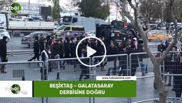 Beşiktaş taraftarı stada girmek için kapıların açılmasını bekliyor