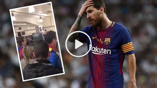 Bir grup Barcelona taraftarı Messi'yi protesto etti