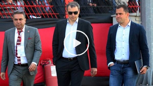 Comolli, Karagümrük - Şanlıurfaspor maçını tribünden izledi