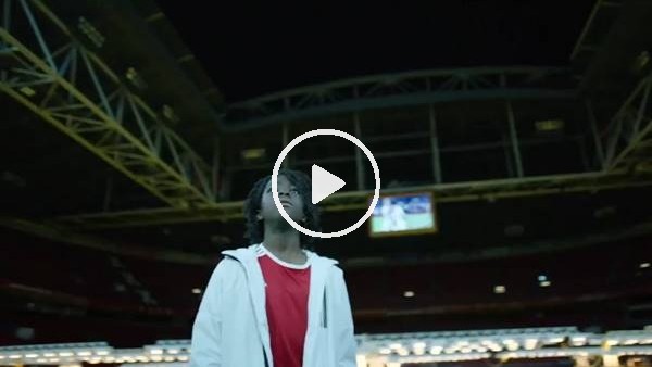 Ajax yeni sezon formalarını video ile tanıttı
