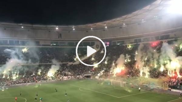 Sakaryaspor-Karagümrükspor maçında muhteşem atmosfer