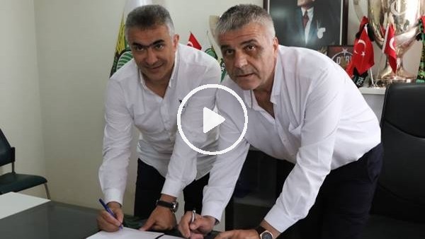 Akhisarspor, Mehmet Altıparmak ile sözleşme imzaladı