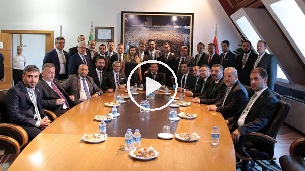 Bursaspor'da yeni başkan Mesut Mestan mazbatasını aldı