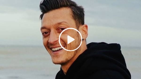 Fenerbahçeli ikiz kardeşlerden Mesut Özil'e mektup