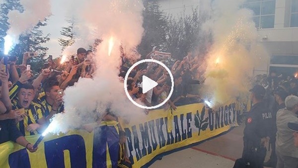Fenerbahçe kafilesine Denizli'de coşkulu karşılama